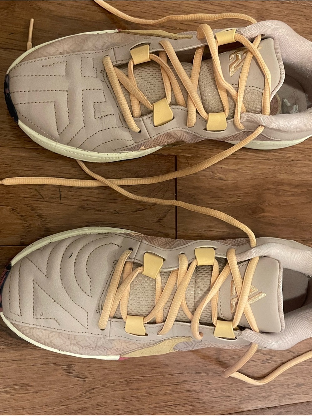 Nike Men's Athletic Sneakers in Beige and Light Yellow